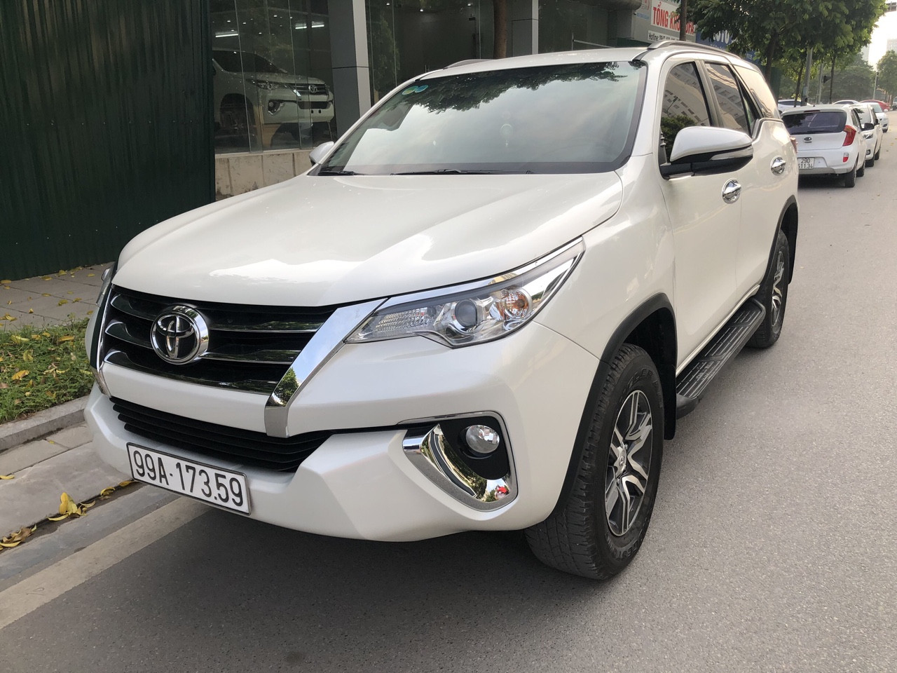 Toyota Fortuner 2.7V Sản Xuất 2017 - 1 Cầu Số Tự Động